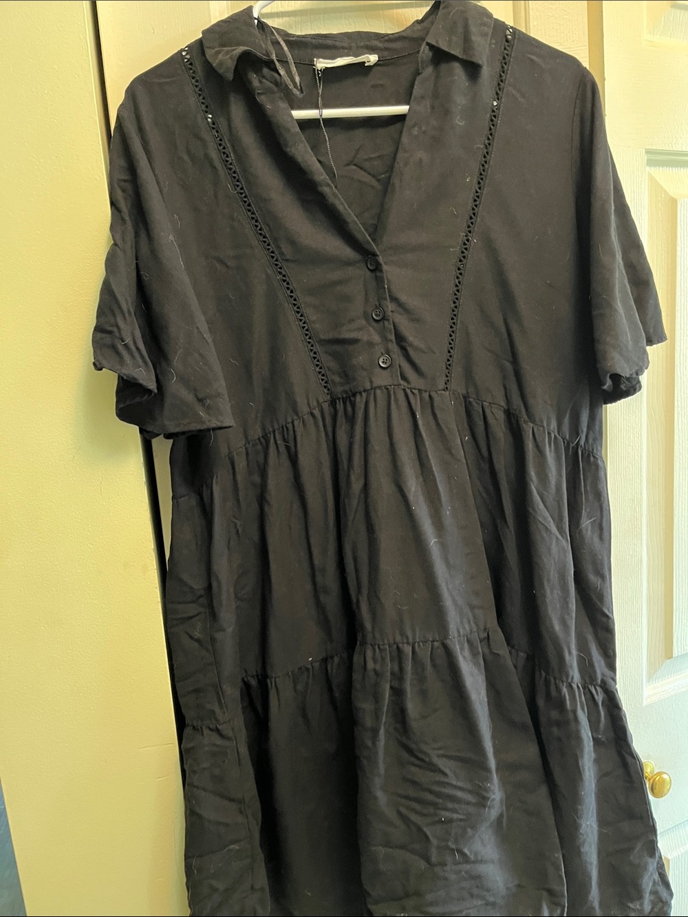 Primark Black Short-Sleeve Tiered Tunic with V-Neck and Ladder Trim